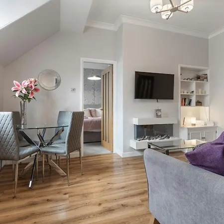 14 Feversham House Stylish 1-bed With Minster Views - Pass The Keys * 요크
