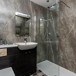 14 Feversham House Stylish 1-bed With Minster Views - Pass The Keys Lejlighed