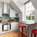 Lejlighed 14 Feversham House Stylish 1-bed With Minster Views - Pass The Keys