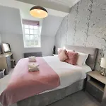 Lejlighed 14 Feversham House Stylish 1-bed With Minster Views - Pass The Keys York