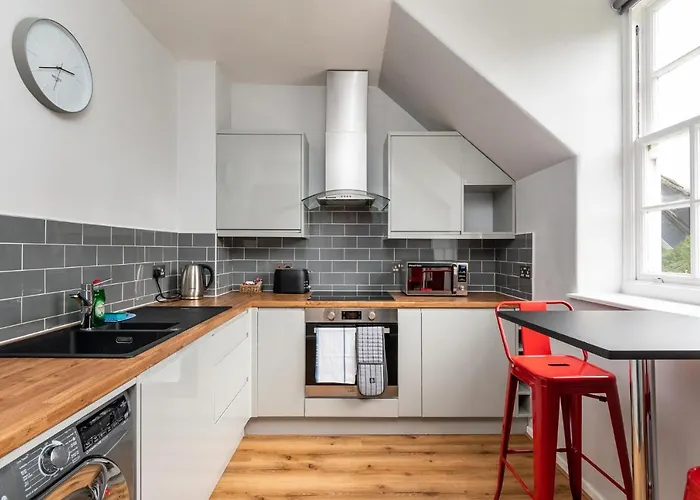14 Feversham House Stylish 1-bed With Minster Views - Pass The Keys Appartamento