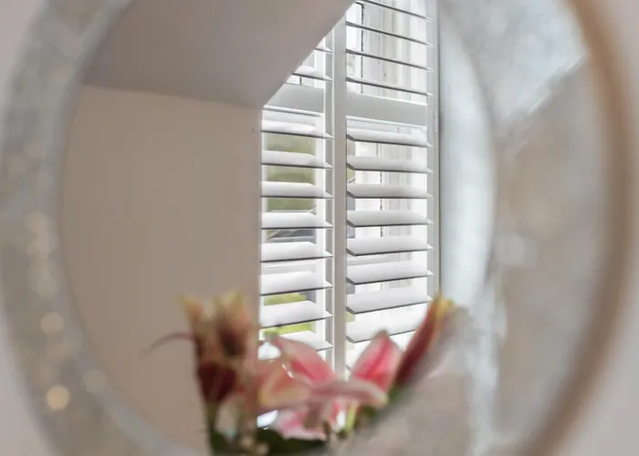 14 Feversham House Stylish 1-bed With Minster Views - Pass The Keys Appartamento York